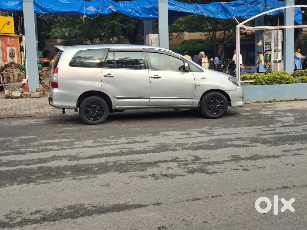 Toyota Innova 2010 Diesel Good Condition