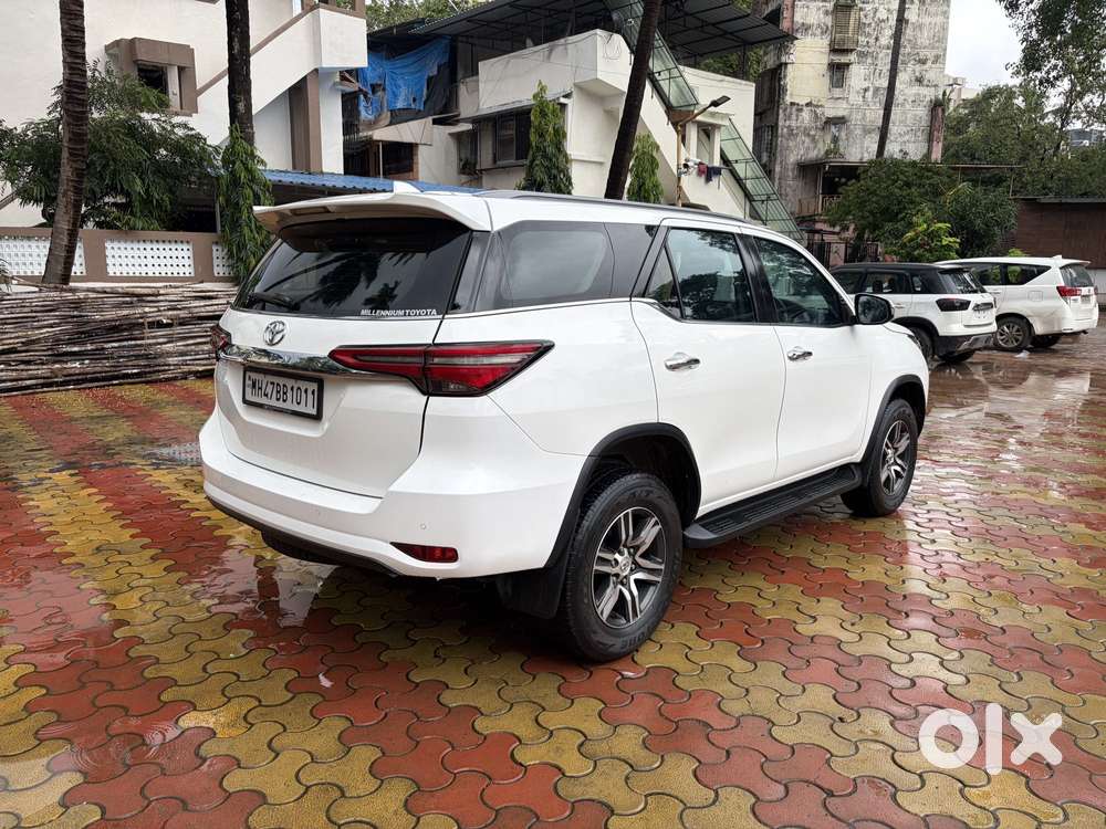 Toyota Fortuner 4x2 At 2.8 Diesel, 2021, Diesel