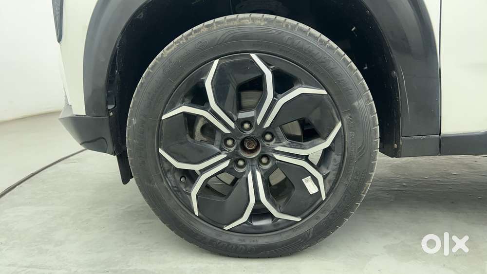 Tata Curvv Accomplished S 1.2 Revotron Petrol 7dca, 2024, Petrol