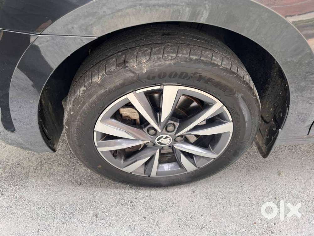 Skoda Slavia 1.5 Tsi Style, 2023, Petrol