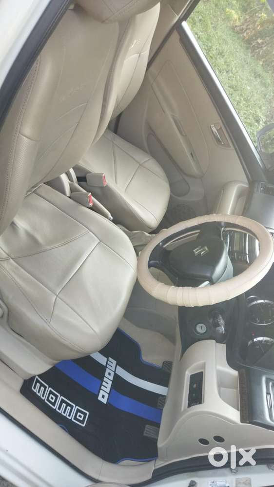 Maruti Suzuki Swift Dzire 1.2 Vxi Bsiv, 2014, Petrol