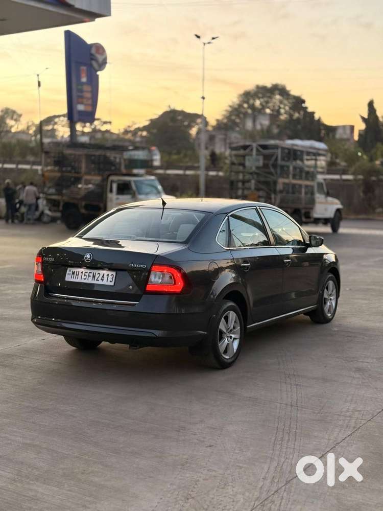 Skoda Rapid 1.6 Mpi Style Plus