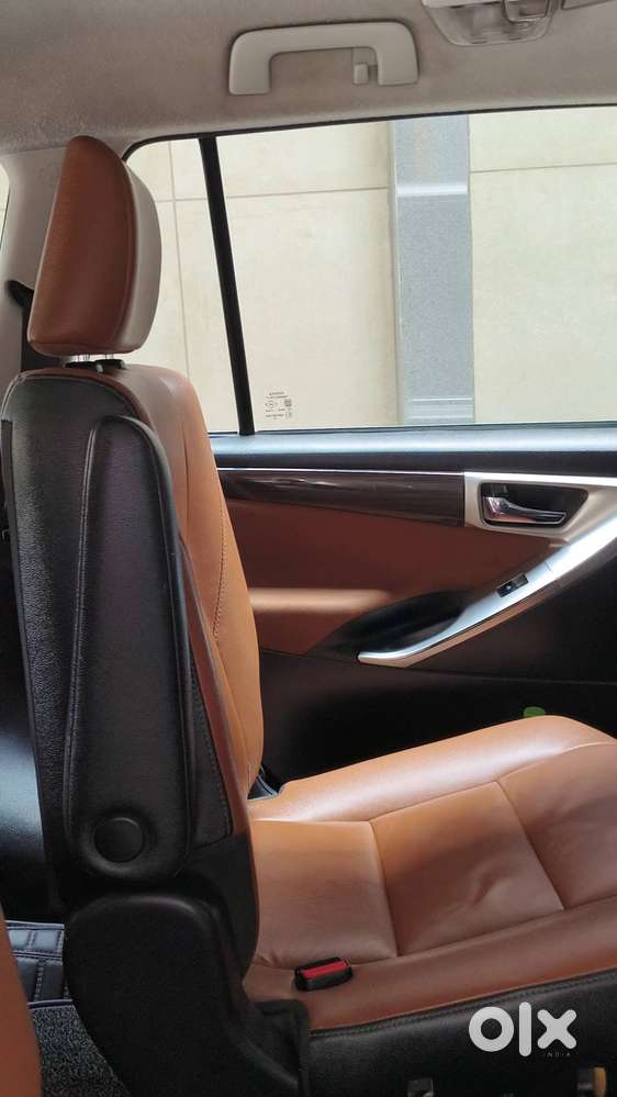 Toyota Innova Crysta 2019 Diesel Well Maintained