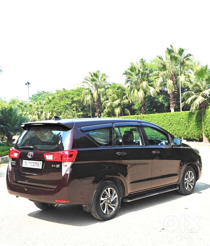Toyota Innova Crysta 2.4 G Mt 7 Str, 2022, Diesel