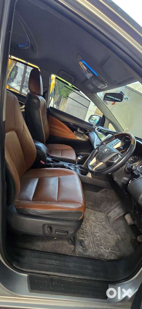 Toyota Innova Crysta [2020-ongoing] 2.7 Zx At 7 Str, 2022, Petrol