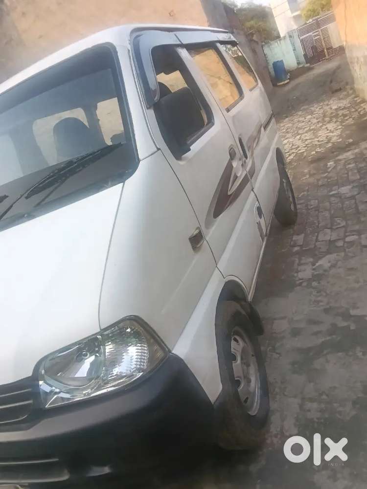 Maruti Suzuki Eeco 2016 Cng