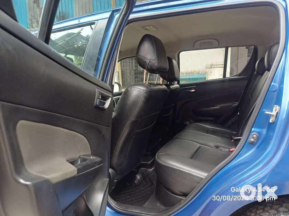 Maruti Suzuki Swift Vxi, 2012, Petrol