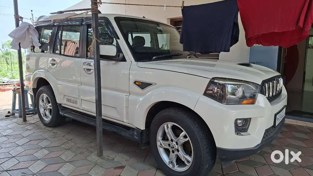 Mahindra Scorpio Diesel 2015
