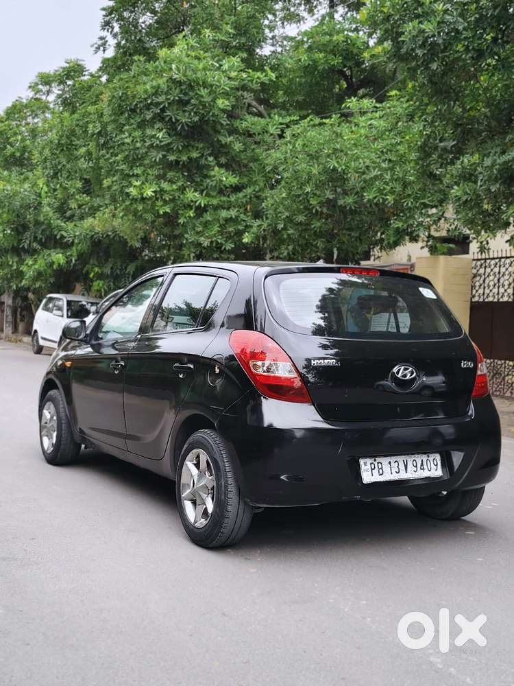 Hyundai I20 Sportz 1.2 Bs-iv, 2010, Petrol