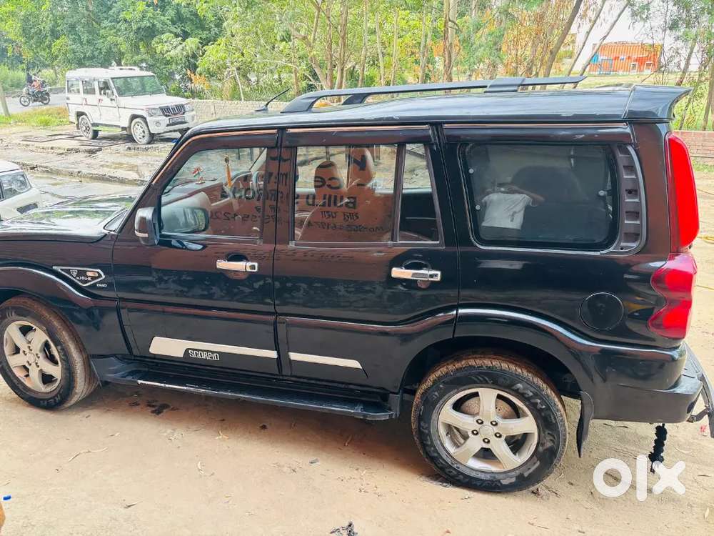 Mahindra Scorpio Classic 2021 Diesel Manual