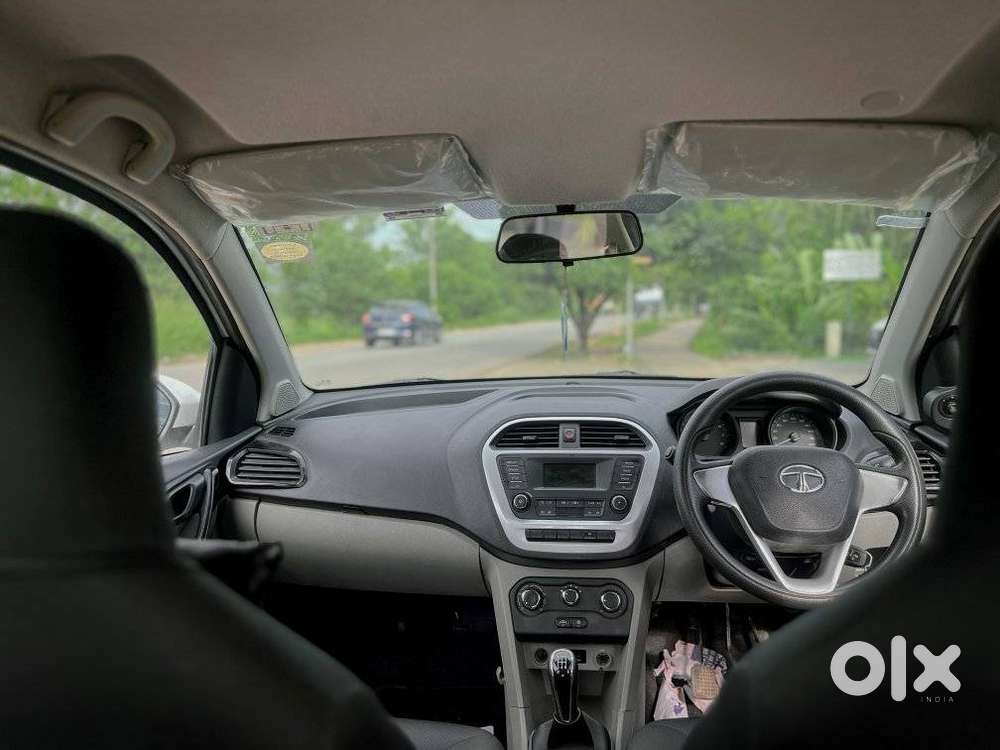 Tata Tiago 1.2 Revotron Xt, 2016, Petrol