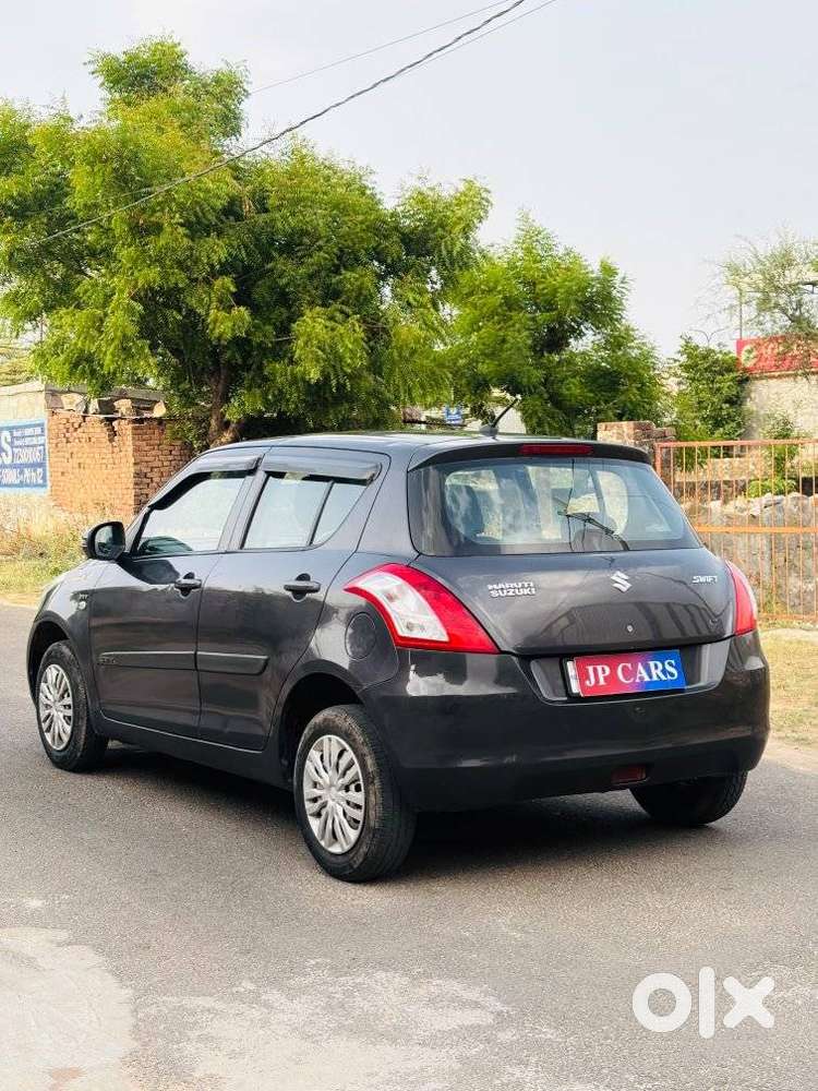 Maruti Suzuki Swift Lxi Option, 2016, Petrol