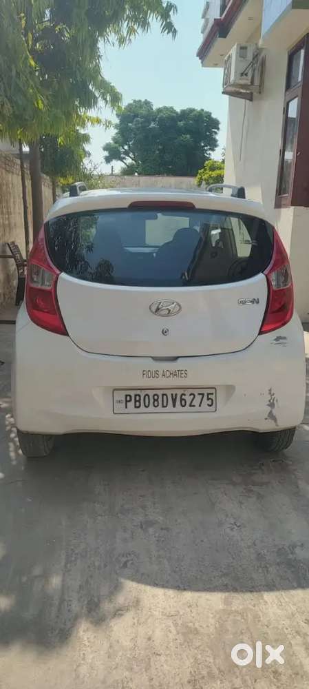 Hyundai Eon 2017 Petrol Well Maintained