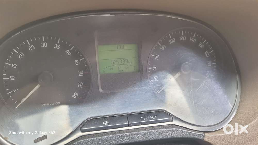 Skoda Rapid 1.6 Mpi Ambition, 2013, Diesel