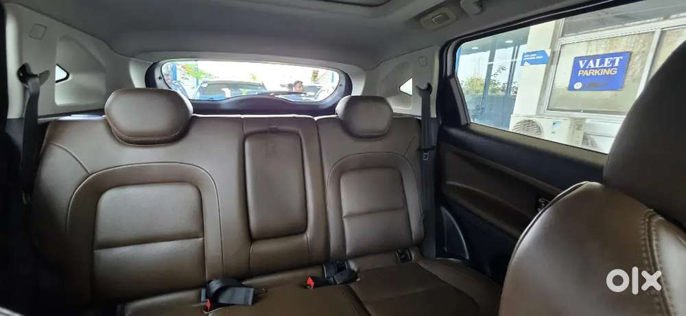 Dual Tone Well Maintained Car