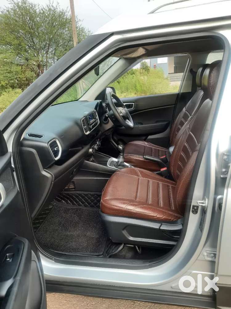 Hyundai Venue S 1.2 Petrol, 2022, Petrol