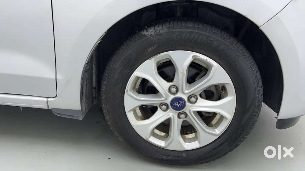 Ford Figo Aspire Titanium, 2017, Petrol