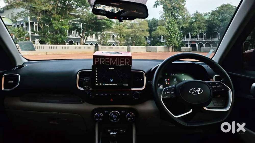 Hyundai Venue 1.0 Turbo Dct Sx(o)  Top Model  Automatic  Excellent