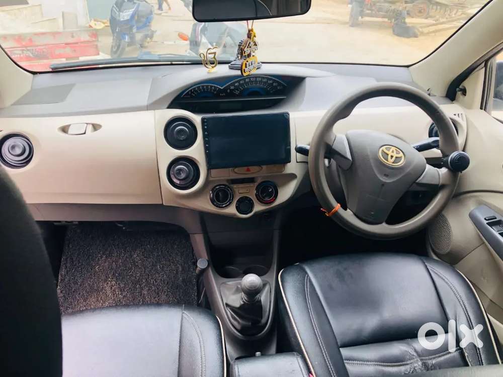 Toyota Etios Liva 2014 Diesel 137000 Km Driven