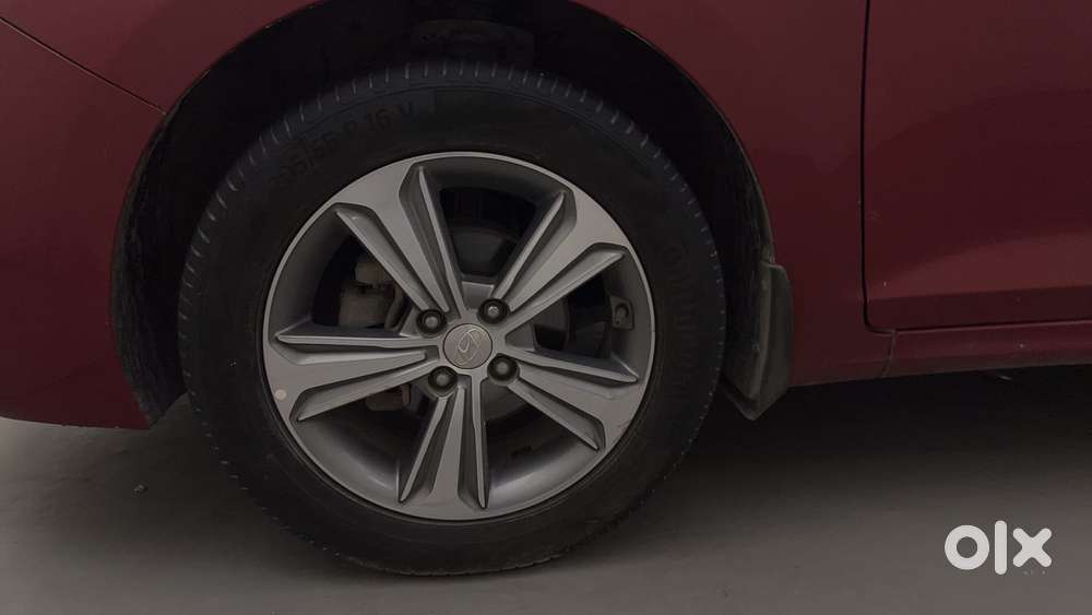 Hyundai Verna [2015-2017] Fluidic 4s 1.6 Crdi Sx (o) At, 2018, Petro..