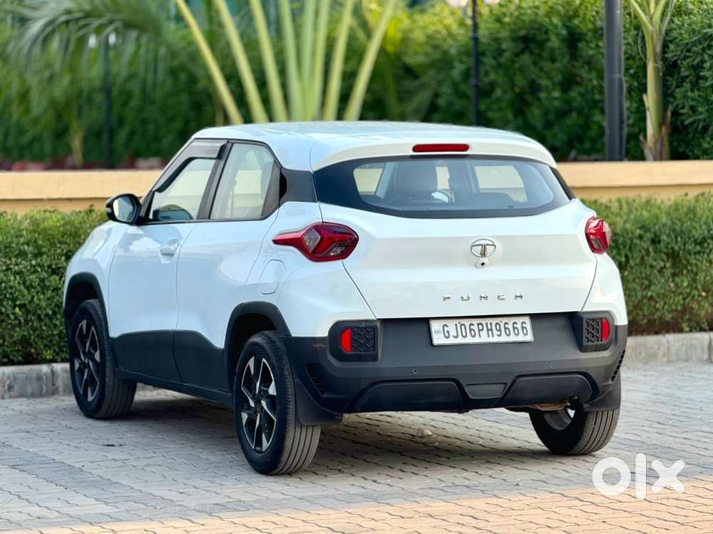 Tata Punch Accomplished Amt, 2022, Cng & Hybrids