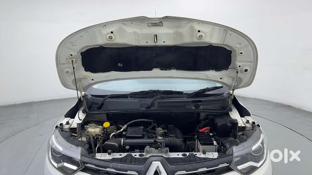 Renault Triber Rxt, 2022, Petrol