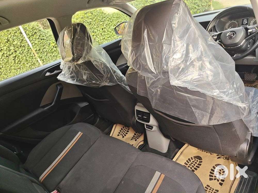 Skoda Kushaq 1.0 Tsi Ambition At, 2022, Petrol