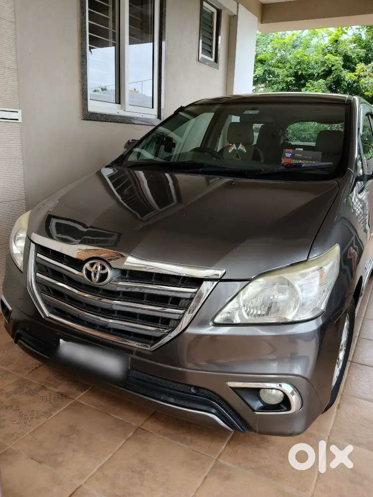Toyota Innova Diesel Manual 2014 3rd Owner
