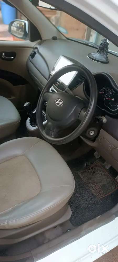 Hyundai I10 2012 Petrol 52000 Km Driven