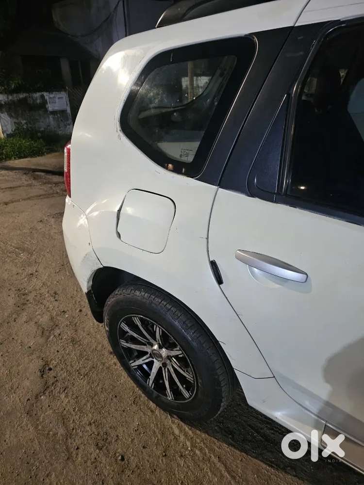 Nissan Terrano Diesel 2015 Car