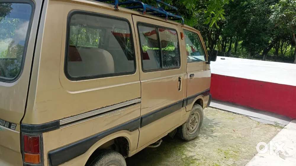 Maruti Suzuki Omni 2000