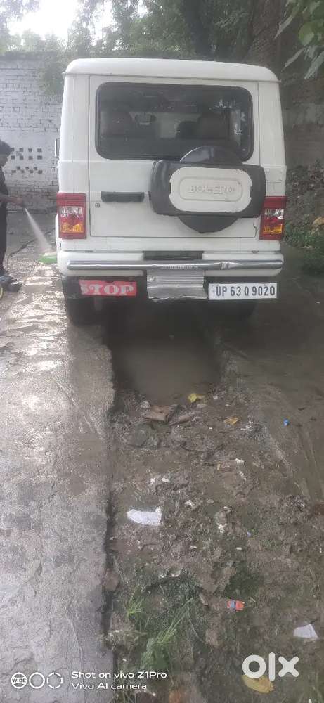 Mahindra Bolero Slx 2013