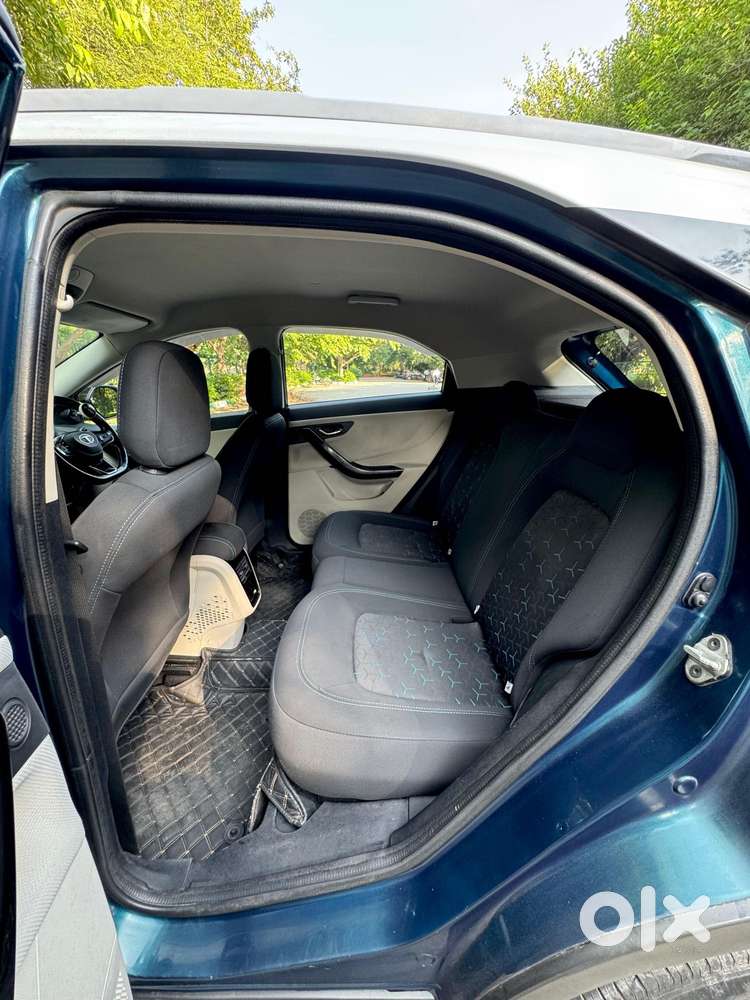 Tata Nexon 1.2 Revotron Xz Plus Dual Tone, 2022, Electric