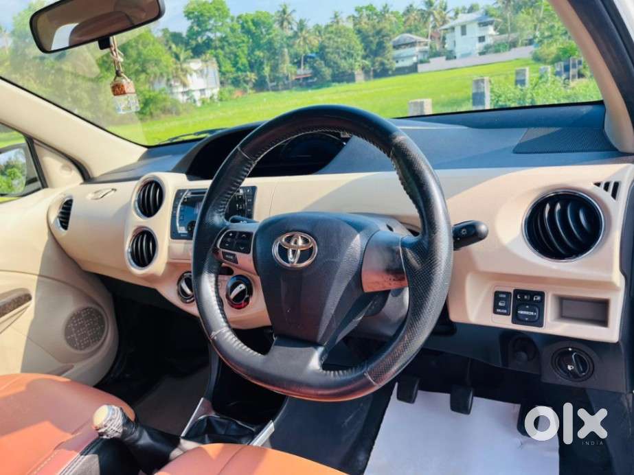 Toyota Etios 1.5 Vx, 2017, Petrol