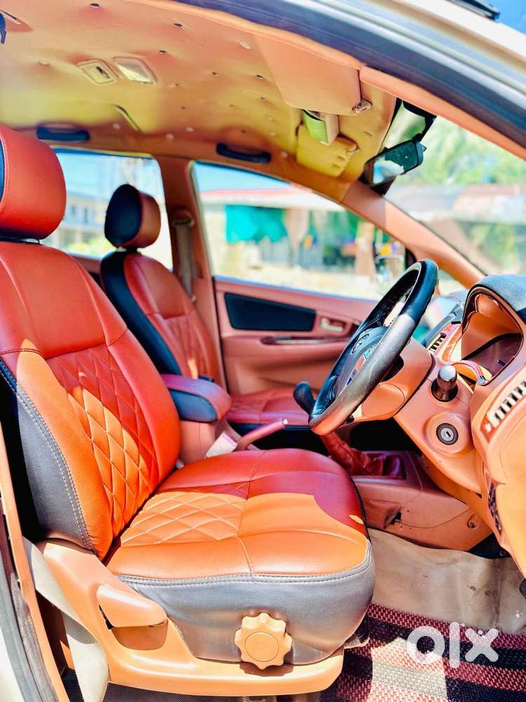 Toyota Innova 2.5 V 7 Str, 2010, Diesel