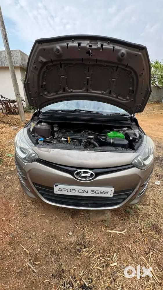 Hyundai I20 2012 Petrol 64000 Km Driven