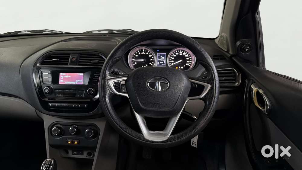 Tata Tiago 1.2 Revotron Xz, 2016, Petrol