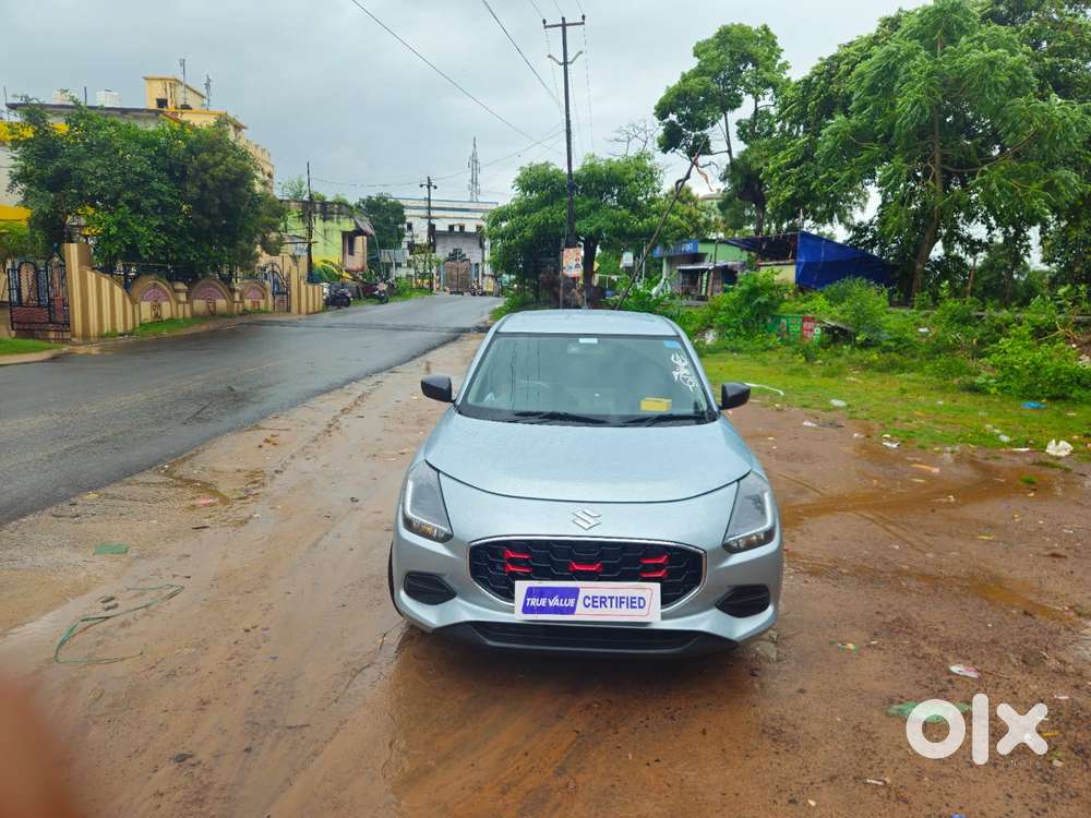 Maruti Suzuki New-gen Swift Lxi, 2025, Petrol