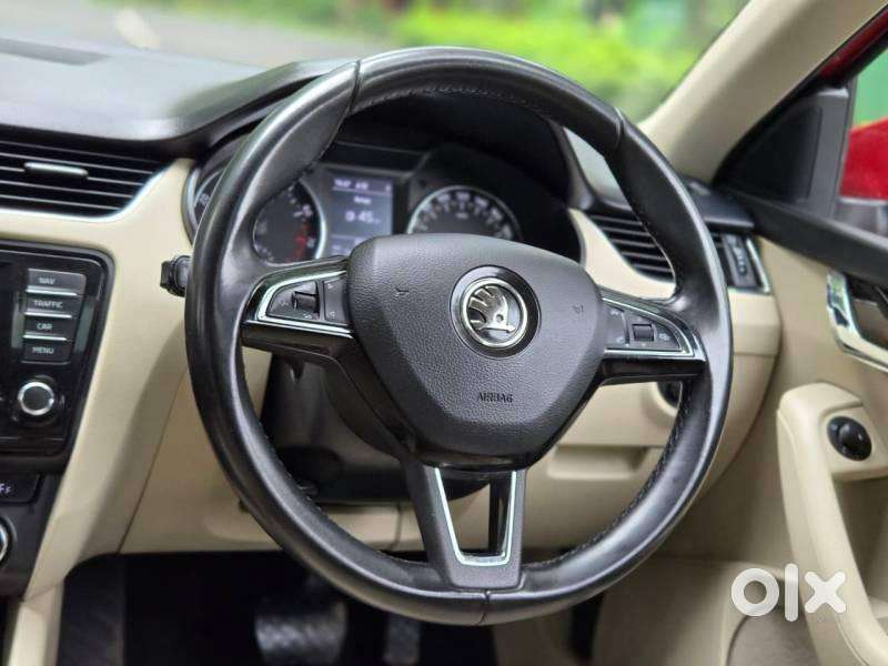 Skoda Octavia 1.8 Tsi At Style Plus, 2017, Petrol