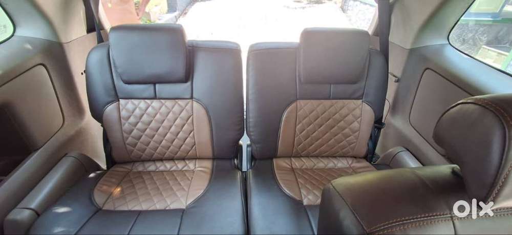 Innova Vx 8 Seater 2015 Mh Registration