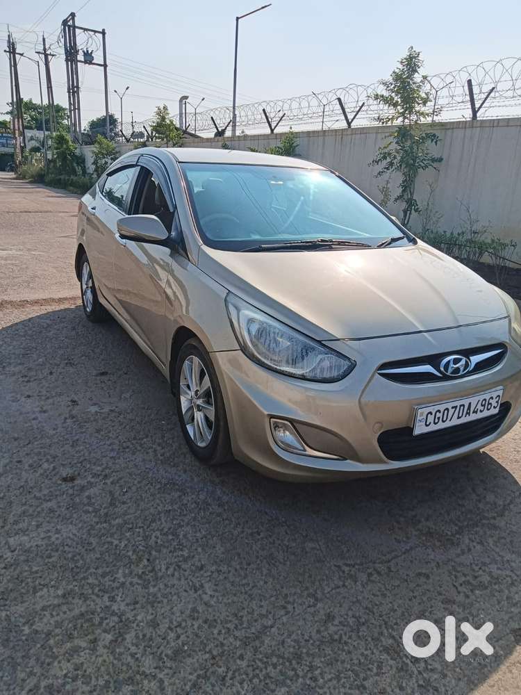 Hyundai Verna Fluidic 1.6 Vtvt Sx, 2013, Petrol