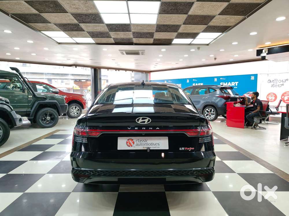 Hyundai Verna 1.0 Sx (o) Turbo Gdi Dct, 2024, Petrol