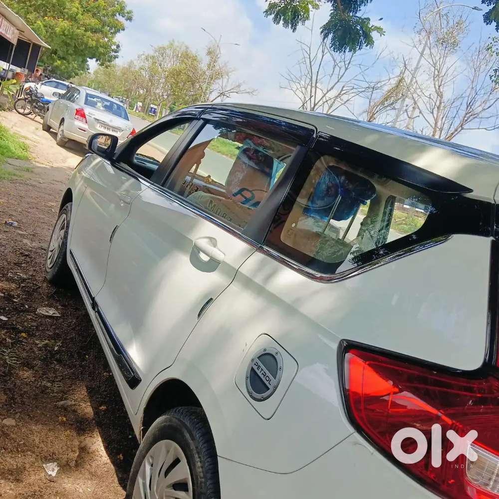 Maruti Suzuki Ertiga 2025 Petrol 33000 Km Driven
