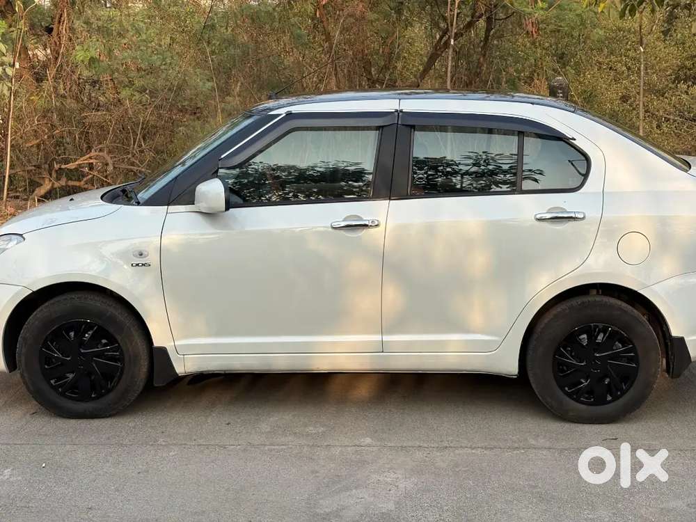 Maruti Suzuki Dzire Tour 2016