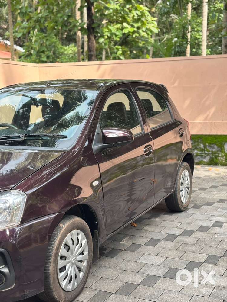 Toyota Etios Liva 2013