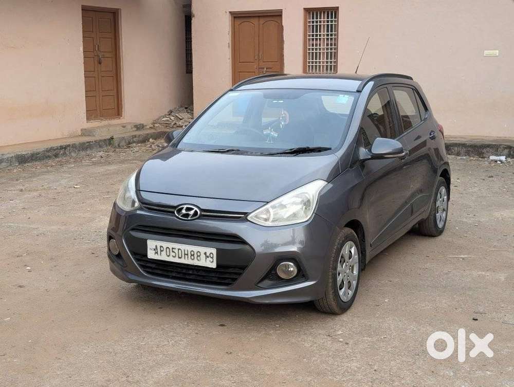Hyundai Grand I10 2013-2016 Sportz, 2016, Petrol