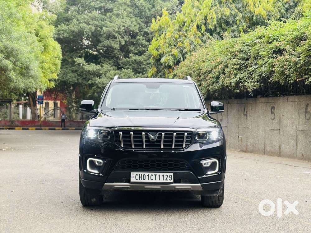 Mahindra Scorpio N Z8 L Petrol Mt 6 Str, 2024, Petrol