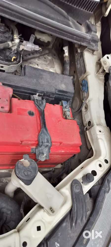 Toyota Innova Crysta 2.4 Z 11/2018