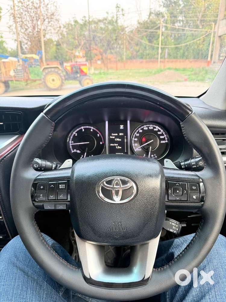 Toyota Fortuner 3.0 4x2 Automatic, 2022, Diesel