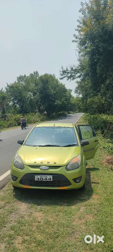 Ford Figo 2010 Diesel 90000 Km Driven